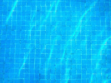 Cargar imagen en el visor de la galería, free-pool-water-Google-Slides-theme
