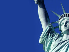 Cargar imagen en el visor de la galería, free-statue-of-liberty-Google-Slides-theme
